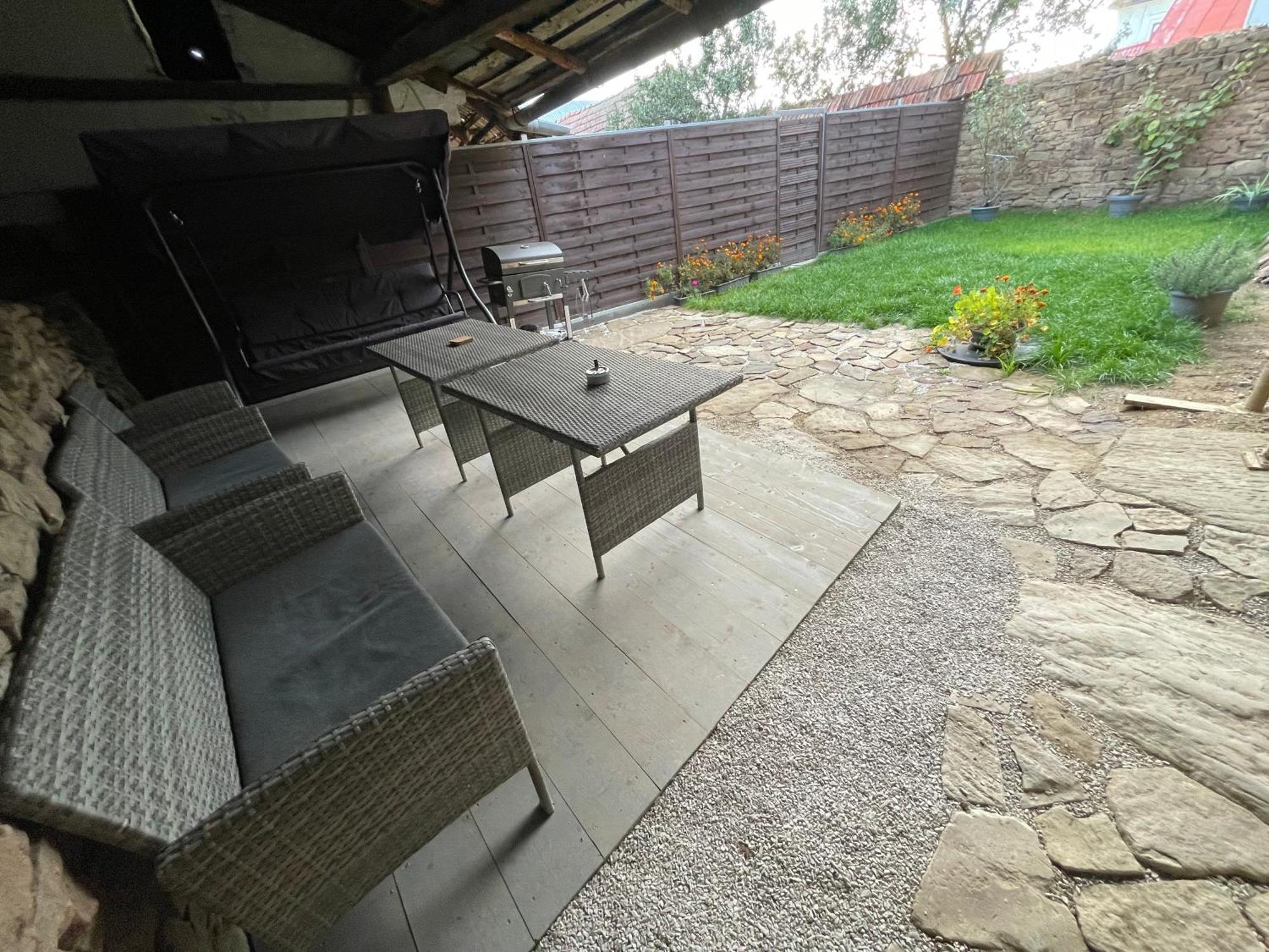 Zu Hause Guest House Vrbov Exterior photo